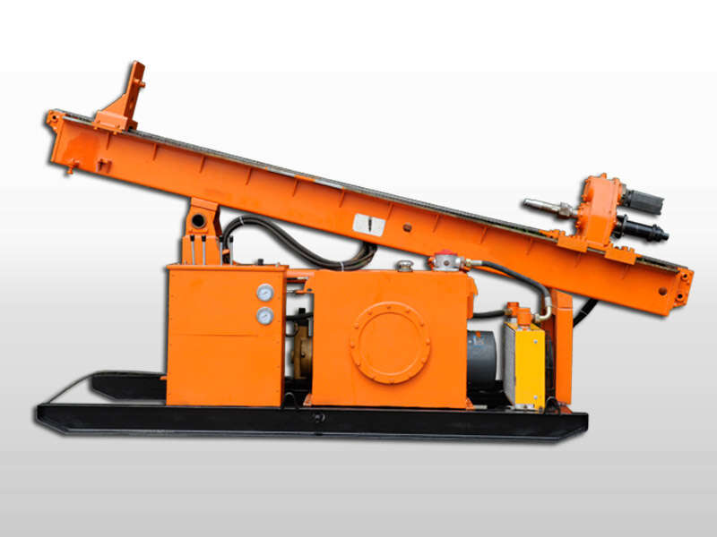 hydraulic drilling rig