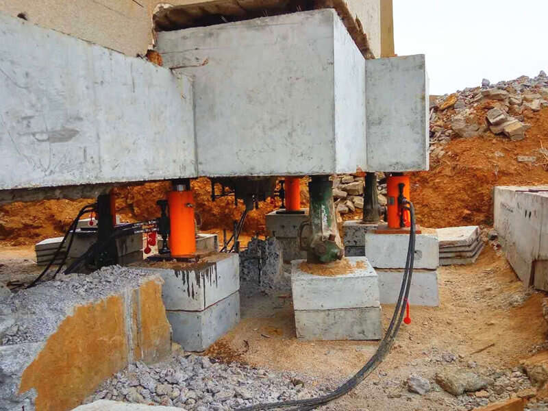 lifting Bridge, pushing tunnel hydraulic cylinder