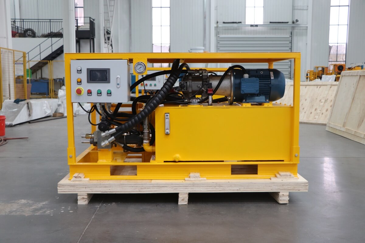 Horizontal grout pump