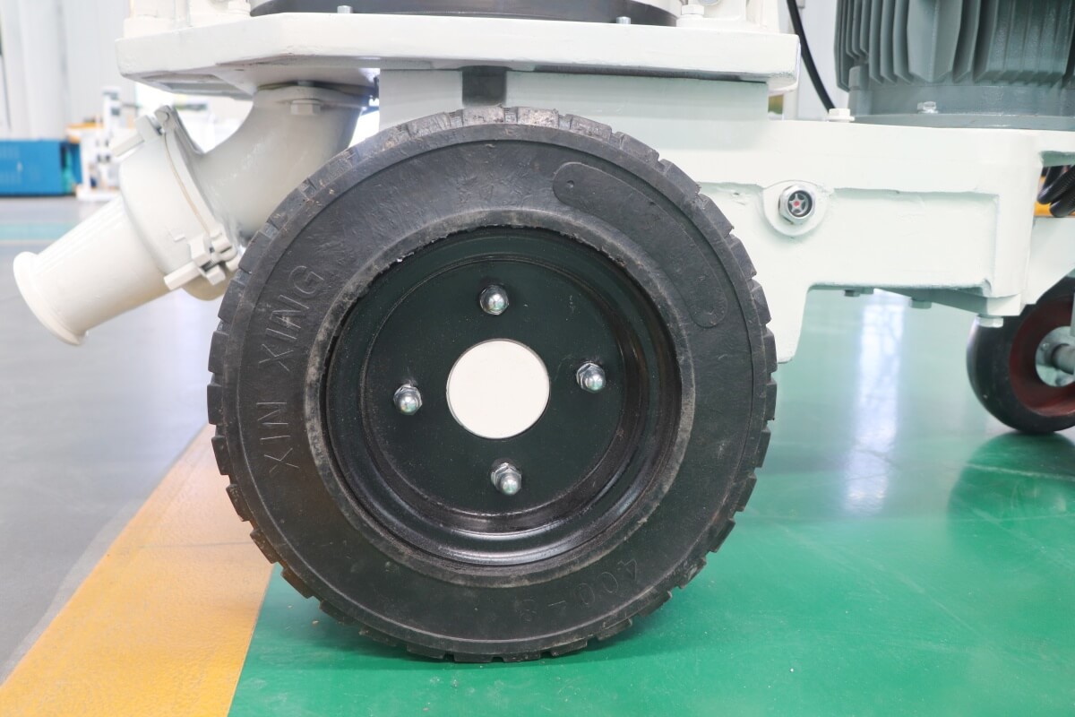 Refractory gunning machine for gunning repair on EAF